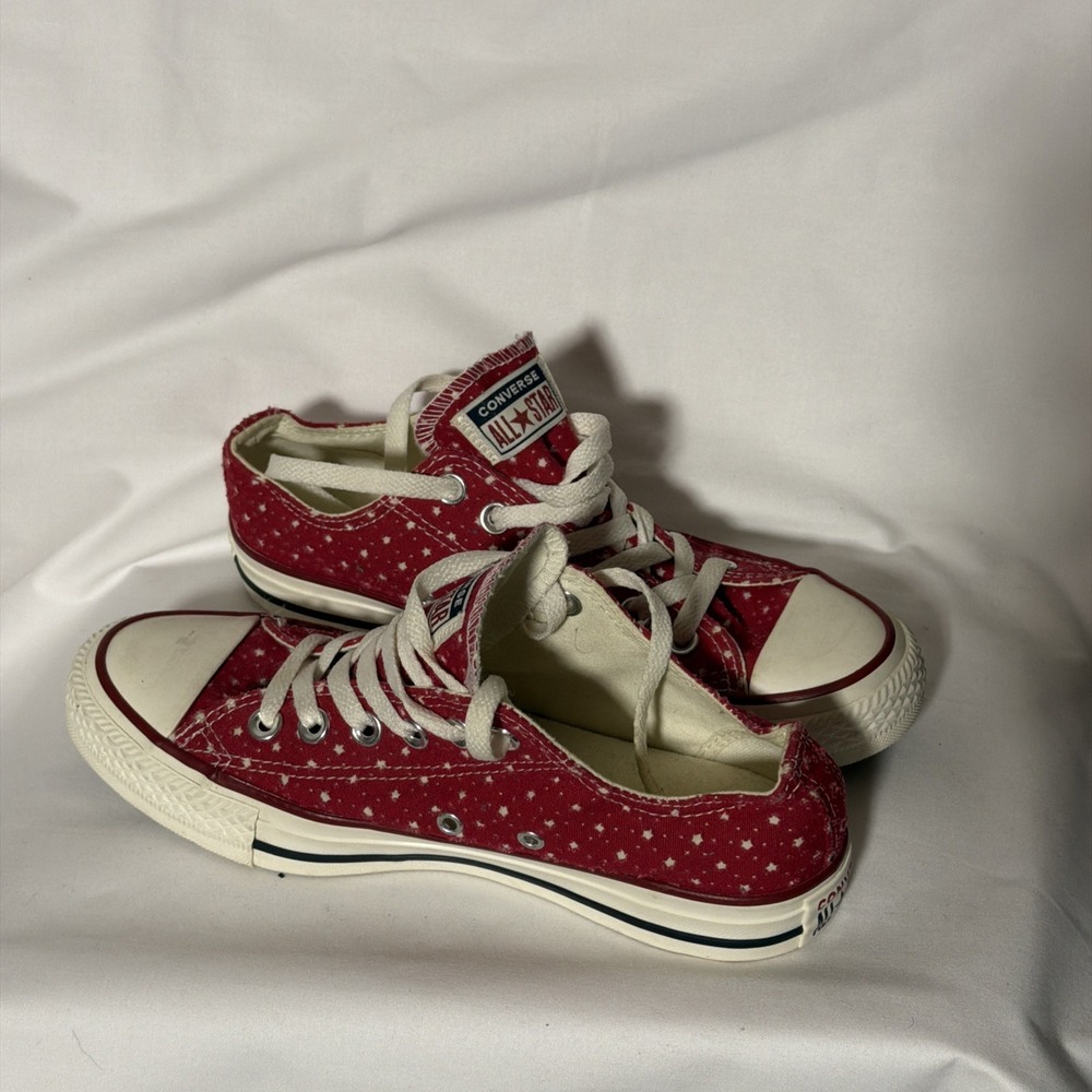 Converse Chuck Taylor Red Star Cut Out Tennis‎ Shoes M 5/W 7 Excellent
